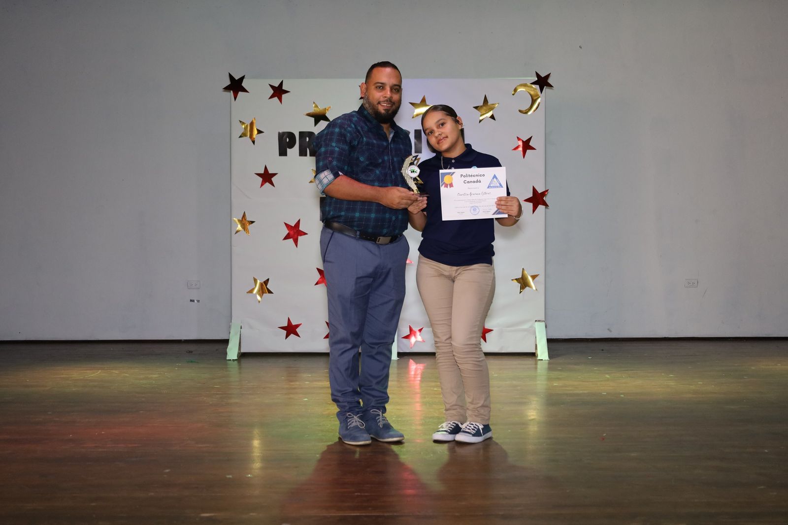 Premiación del mérito estudiantil 2023-2024, foto 8