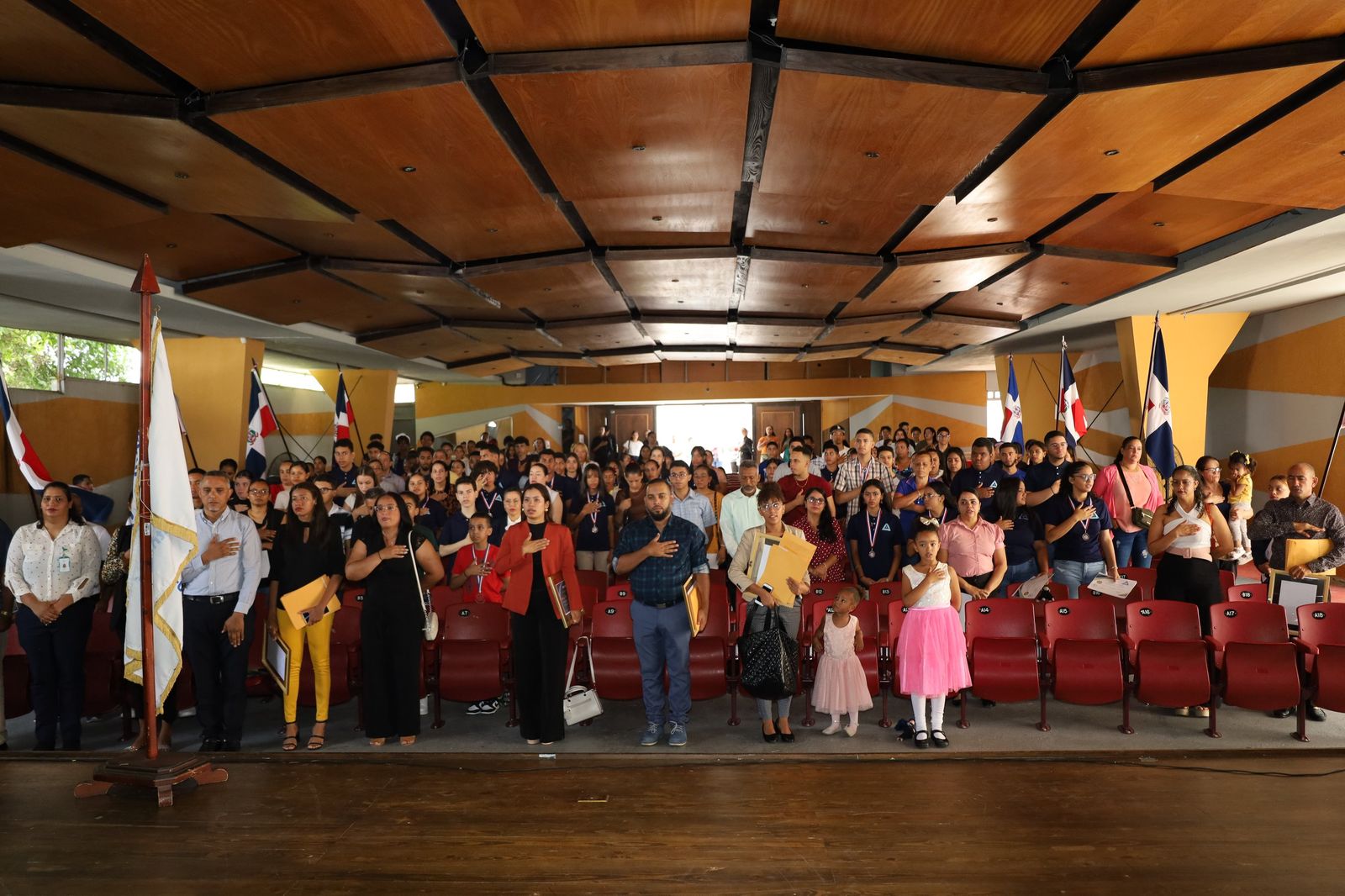 Premiación del mérito estudiantil 2023-2024, foto 17